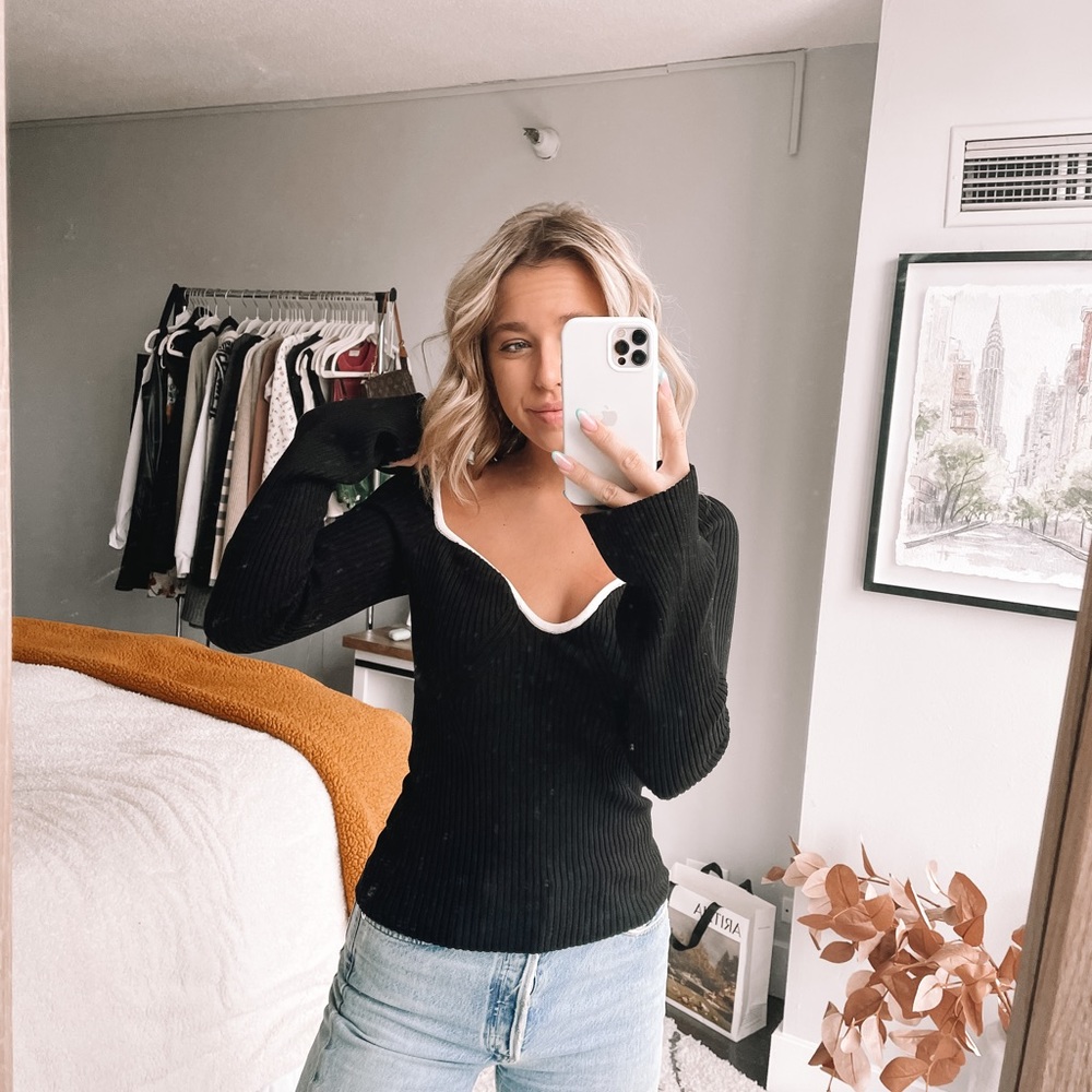 H&M Black White Ribbed Knit Sweater!! - Picture 7 of 7